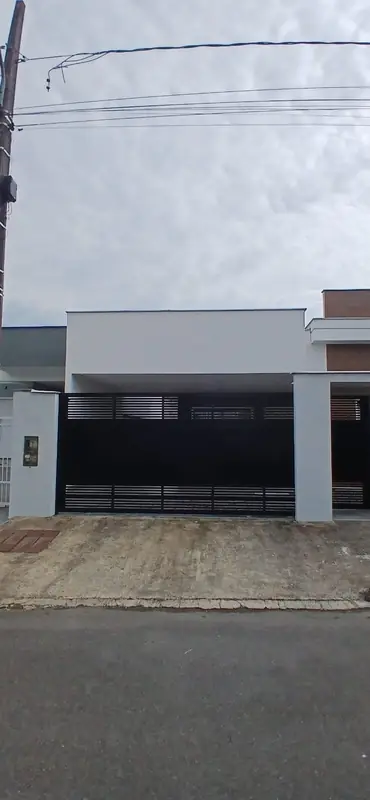 Acabamento em Jaraguá do Sul — Pedreiro JC em Jaraguá do Sul Acabamento em Jaraguá do Sul — obra realizada pelo Pedreiro JC (João Carlos), pedreiro profissional em Jaraguá do Sul e região. Perfeição nos detalhes.