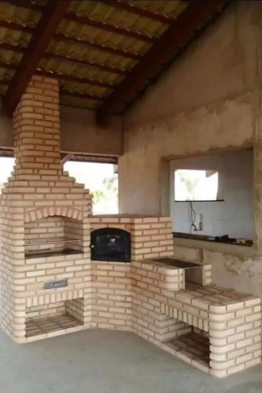 Ampliação residencial na região — Pedreiro JC em Jaraguá do Sul Ampliação residencial na região — obra realizada pelo Pedreiro JC (João Carlos), pedreiro profissional em Jaraguá do Sul e região. Ampliação com planejamento profissional.